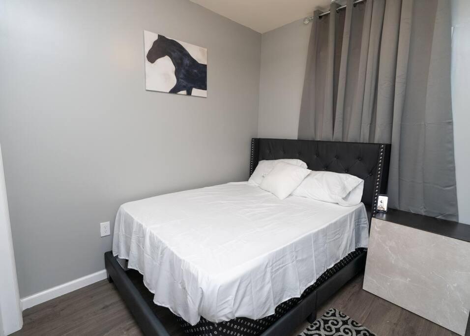 Elegant Apt By Ewr & Pennstation Нюарк Екстериор снимка