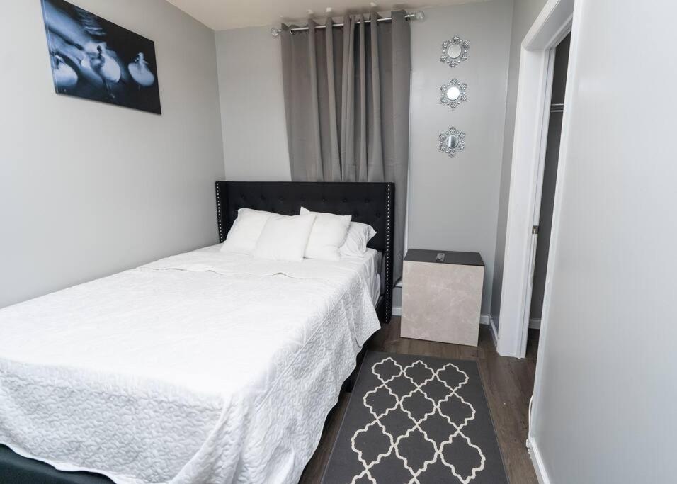 Elegant Apt By Ewr & Pennstation Нюарк Екстериор снимка